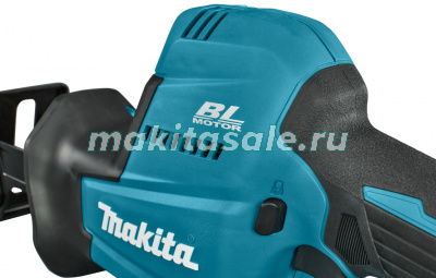 Аккумуляторная сабельная пила Makita DJR189Z