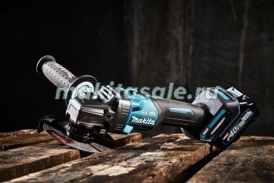 Аккумуляторная угловая шлифовальная машина Makita GA005GM201