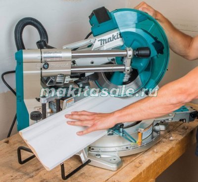 Торцовочная пила Makita LS1219