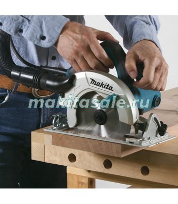 Дисковая пила Makita HS6601J