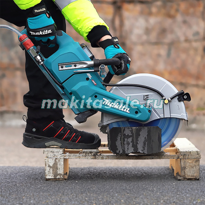 Аккумуляторный резчик бетона XGT Makita CE004GZ
