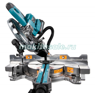 Аккумуляторная торцовочная пила XGT LS002GZ01