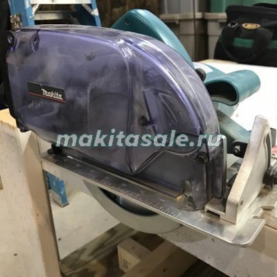 Дисковая пила Makita 5057KB