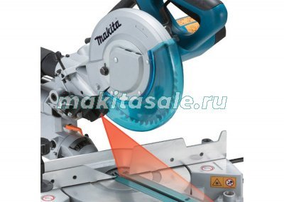 Торцовочная пила Makita LS0815FLN
