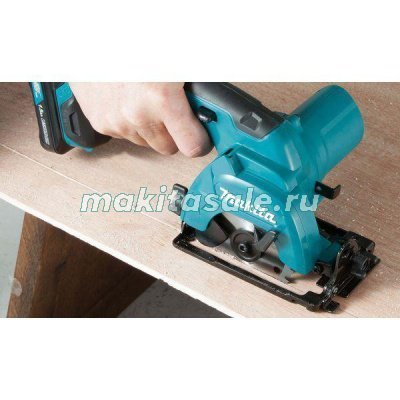 Аккумуляторная дисковая пила Makita HS301DZ