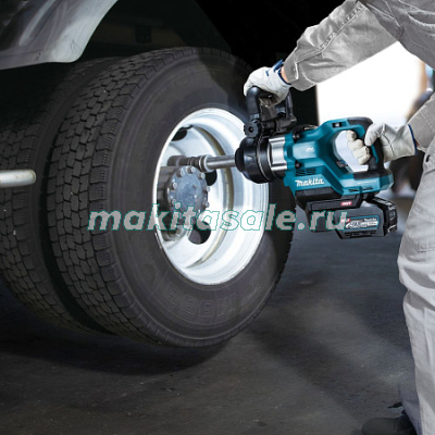 Аккумуляторный ударный гайковерт XGT Makita TW010GZ