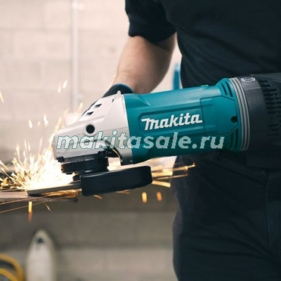Угловая шлифовальная машина GA7071X1 