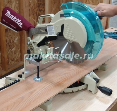 Торцовочная пила Makita LS1221