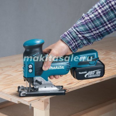 Аккумуляторный лобзик Makita DJV181Z
