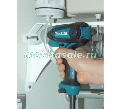 Набор инструмента Makita DK0168 (ударный шуруповерт TD0101 + дисковая пила HS7601 )