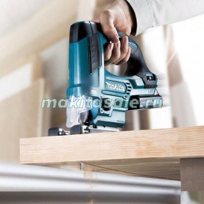 Аккумуляторный лобзик Makita JV103DZ