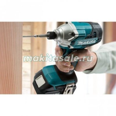 Ударный гайковерт Makita DTD156RFE